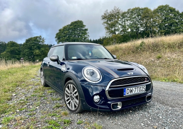 MINI Cooper S cena 83000 przebieg: 56000, rok produkcji 2017 z Wrocław małe 466